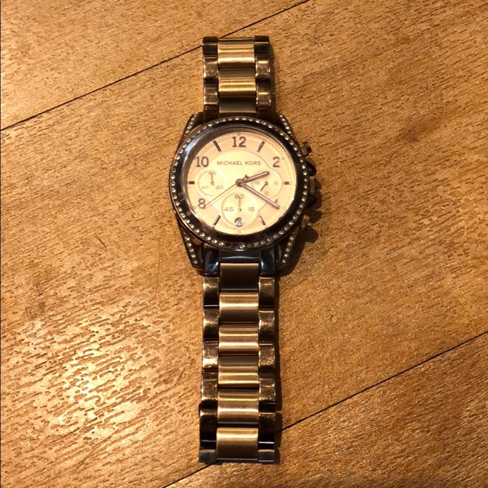 Michael Kors rose gold watch